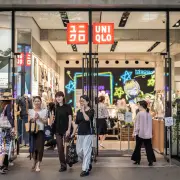 Trump’s ‘Unprecedented’ Tariffs Lead Japan to Slash Its Growth Forecast