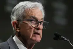Supreme Court Hints That They Would Not Allow Trump To Fire Fed Chairman